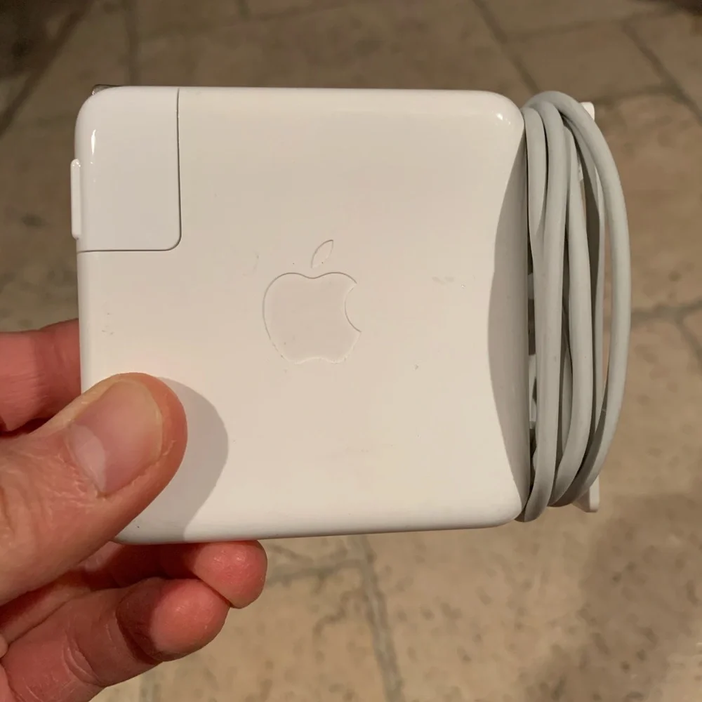 Apple MagSafe 2 Adapter for MacBook